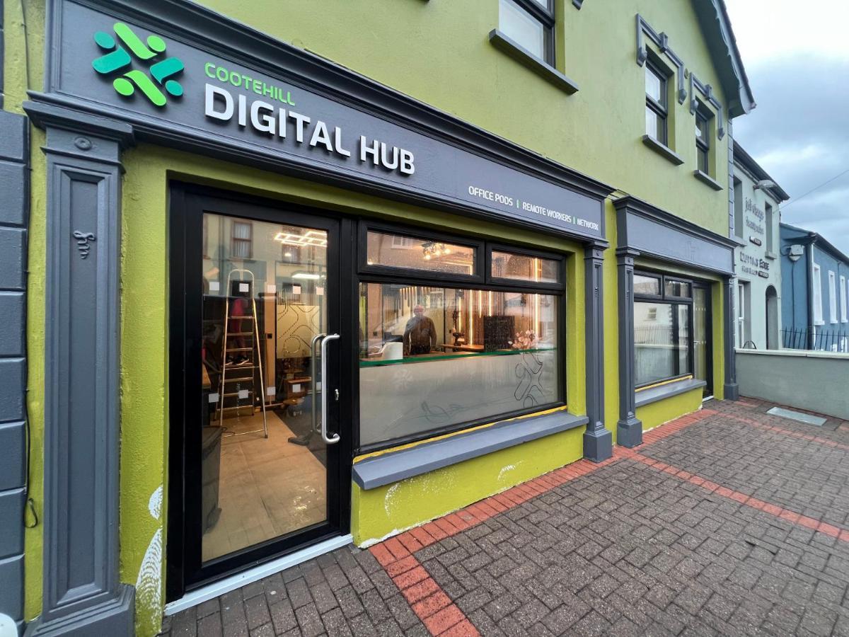 Top Of The Town No.5 Cootehill Exterior foto
